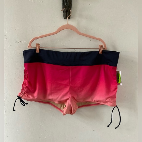 Livi Active Swim Shorties Bottoms NWT - Picture 1 of 2